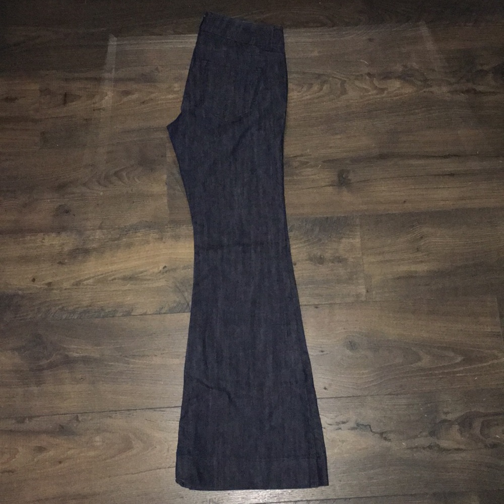 VS London Jean